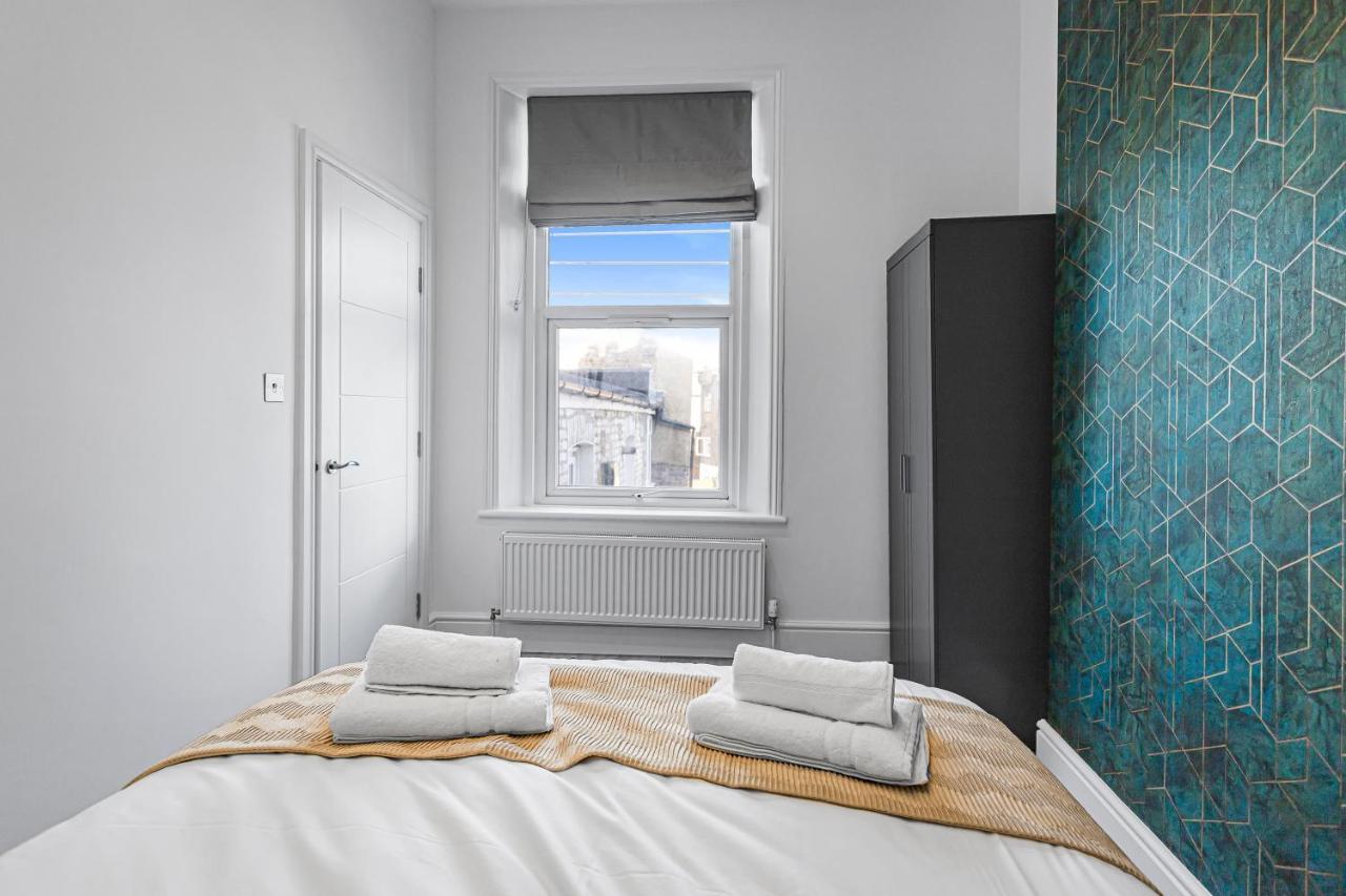 Modern 3 And 2 Bedroom Apartment In Maida Vale Londres Exterior foto