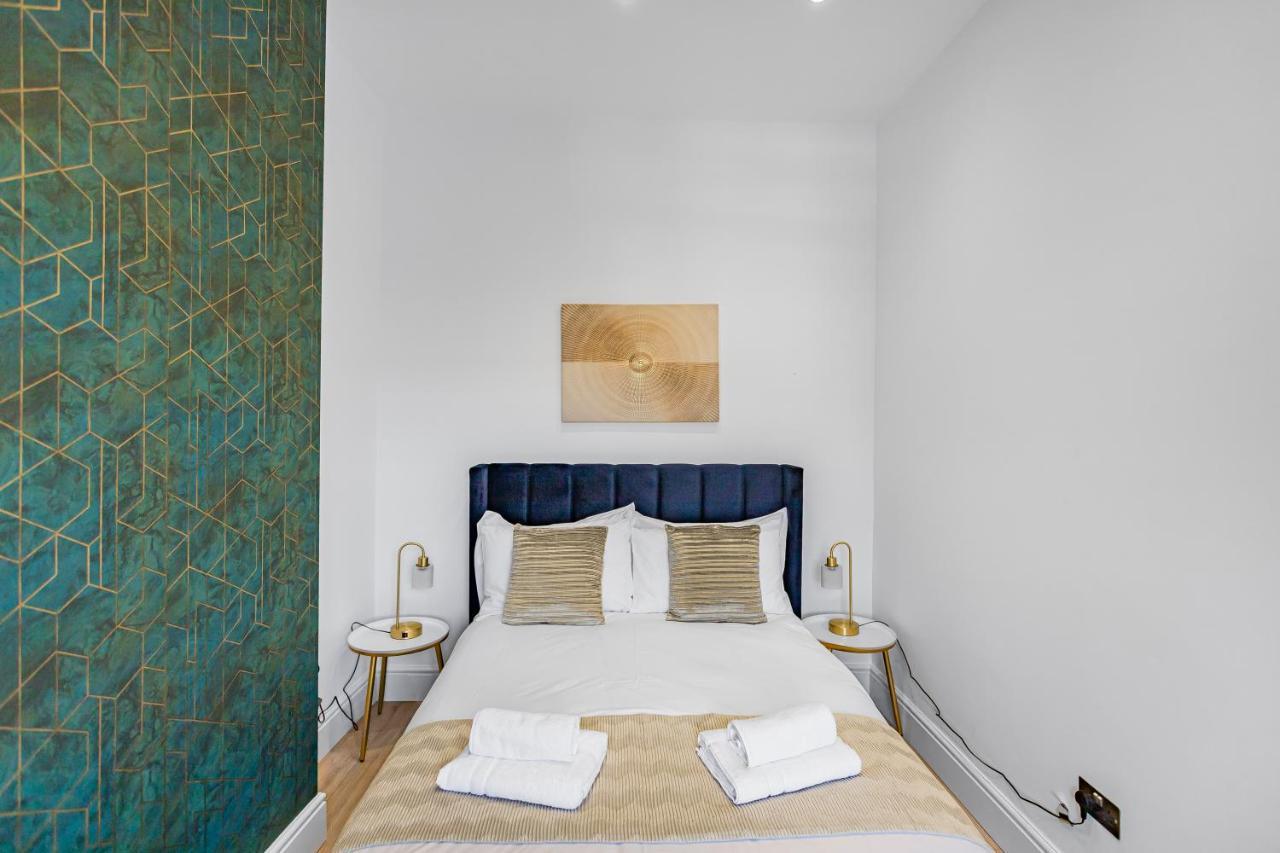 Modern 3 And 2 Bedroom Apartment In Maida Vale Londres Exterior foto